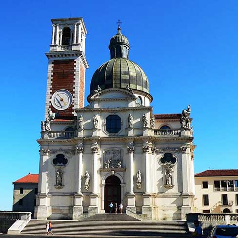 Gradinata esterna santuario M. Berico marmo grolla