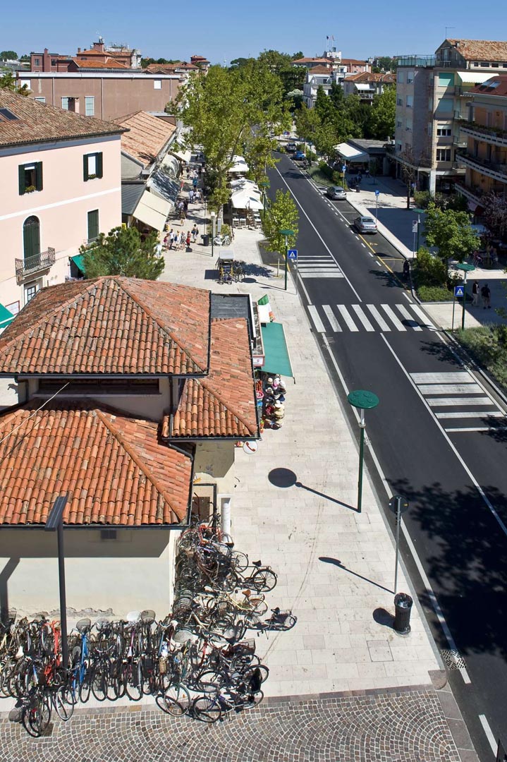 Lido di venezia passo carrabile in Marmo Grolla