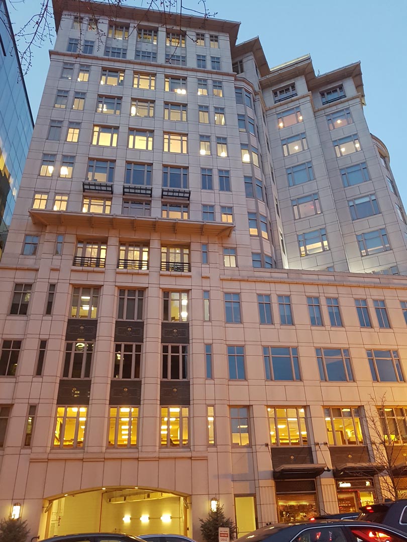 Marmo Grolla usato per facciata del 800 Connecticut Avenue