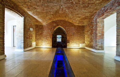 Pavimentazioni di Villa Caldogno in Marmo Grolla e Marmo Grigio Olivo