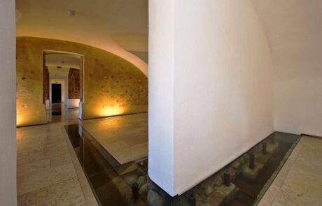 Pavimentazioni di Villa Caldogno in Marmo Grolla e Marmo Grigio Olivo