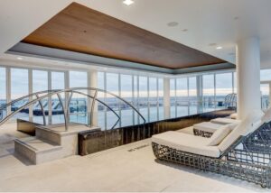 Rivestimento delle piscine al Four Season Hotel di Washington realizzato con Marmo Grigio Olivo