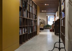 Villa privata italia grigio olivo ondulato